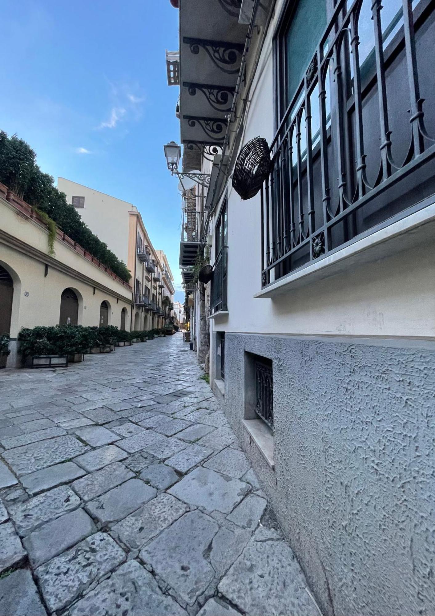 Hola House Alla Kalsa Palermo Exterior photo