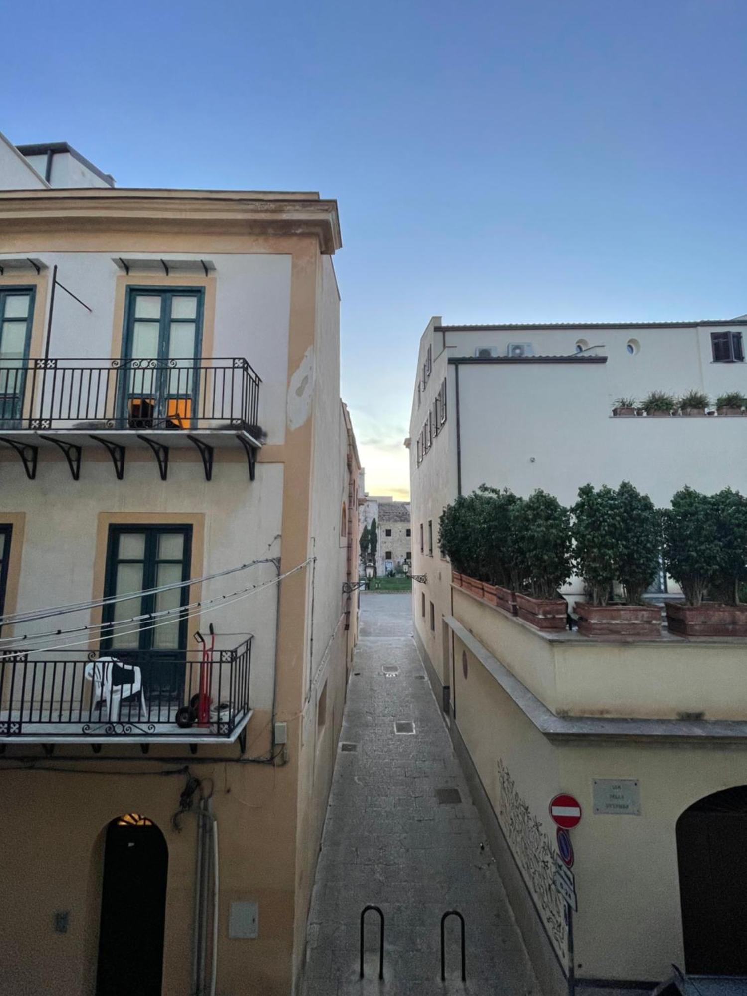 Hola House Alla Kalsa Palermo Exterior photo